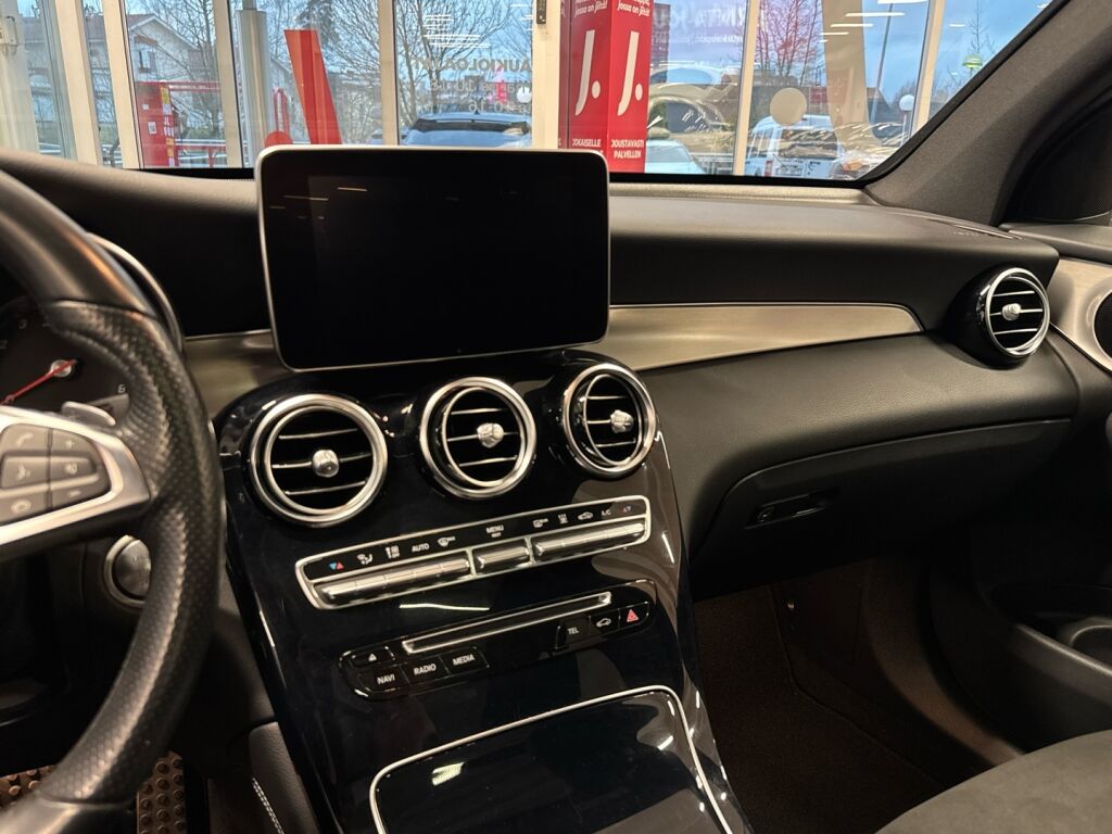 Mercedes-Benz GLC 2018 Valkoinen