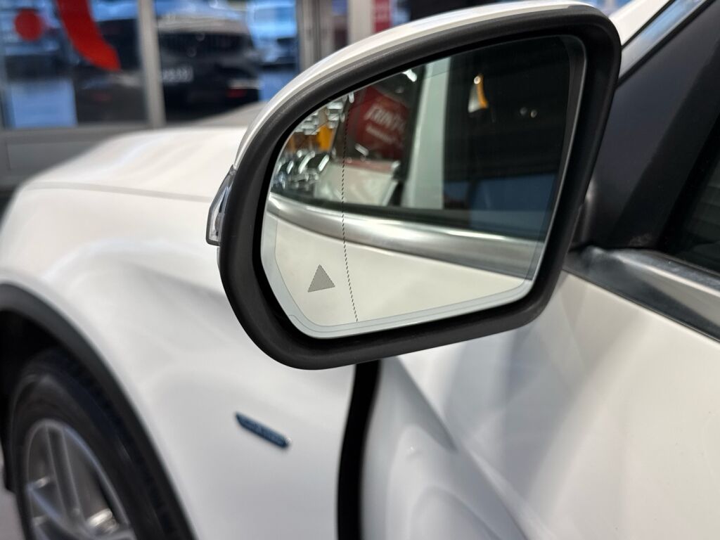 Mercedes-Benz GLC 2018 Valkoinen