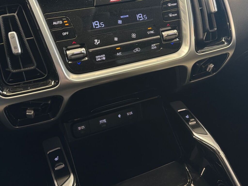 Kia Sorento 2021 Hopea