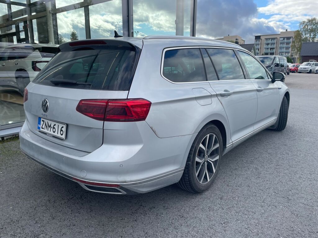 Volkswagen Passat 2021 Hopea