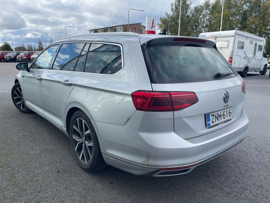 Volkswagen Passat 2021 Hopea