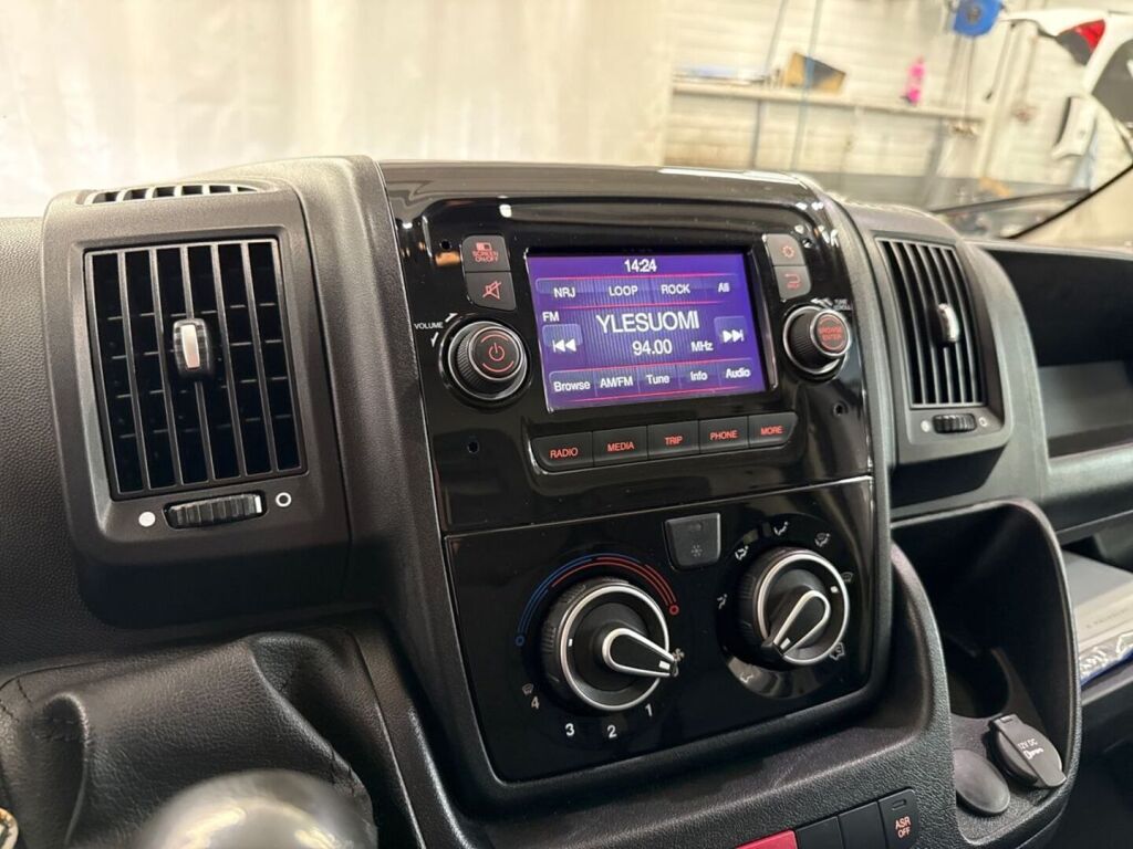 Fiat Ducato 2021 Valkoinen