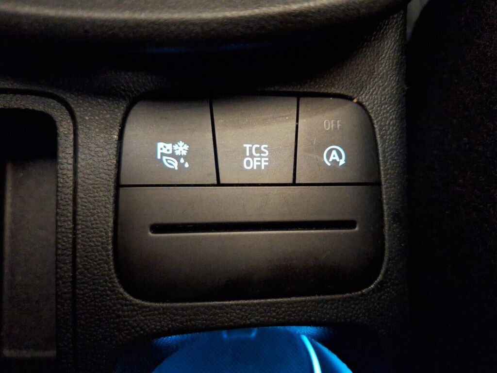 Ford Puma 2020 Punainen