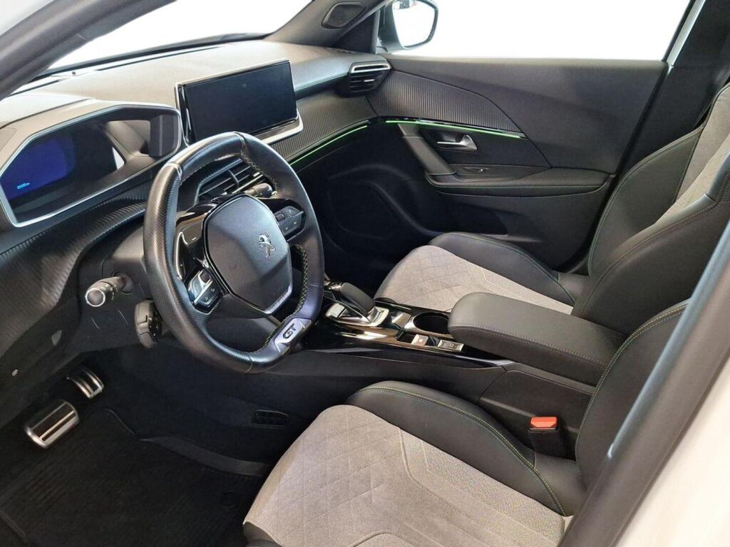 Peugeot e-2008 2020 Valkoinen
