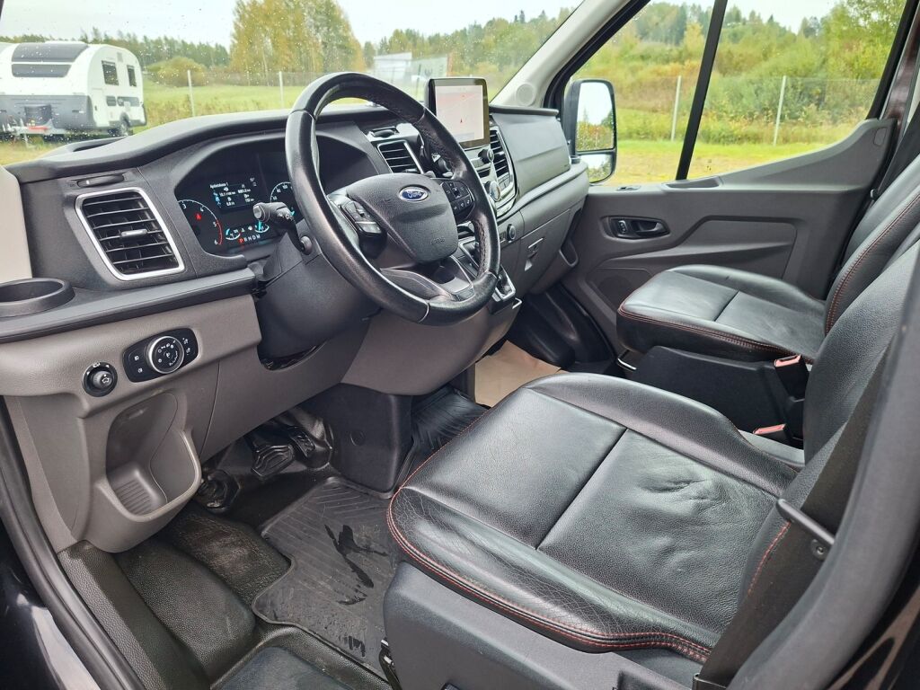 Ford Transit 2021 Musta