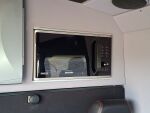 Ford Transit 2021 Musta