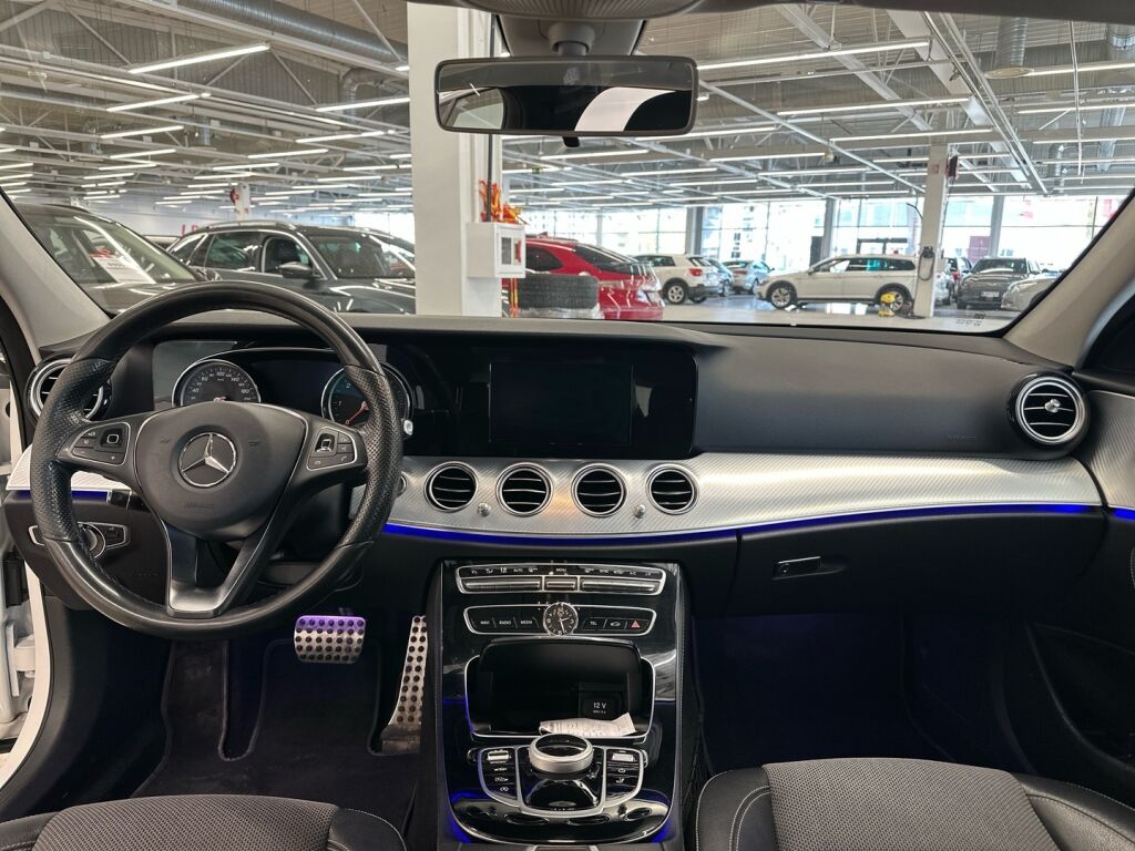 Mercedes-Benz E 2017 Valkoinen