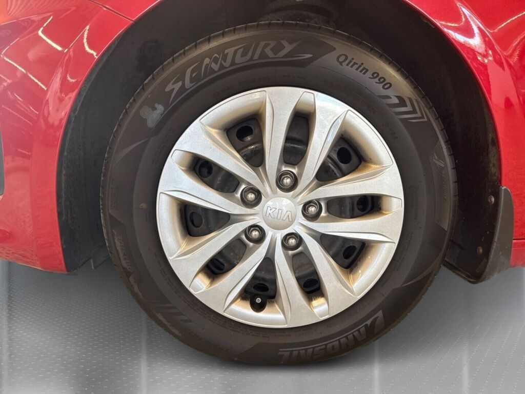 Kia Ceed 2020 Punainen