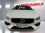Volvo V60 2021 Valkoinen