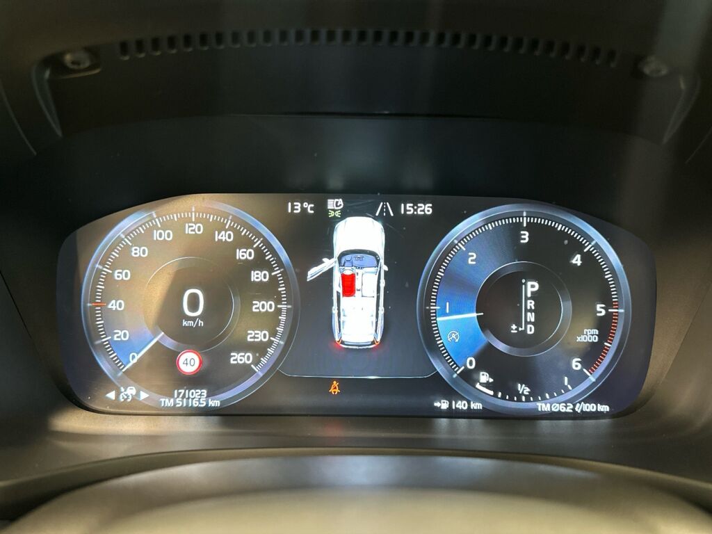 Volvo V60 2021 Valkoinen