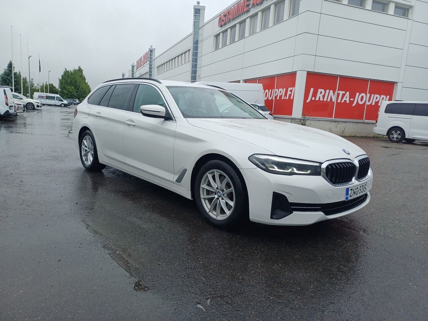 BMW 520