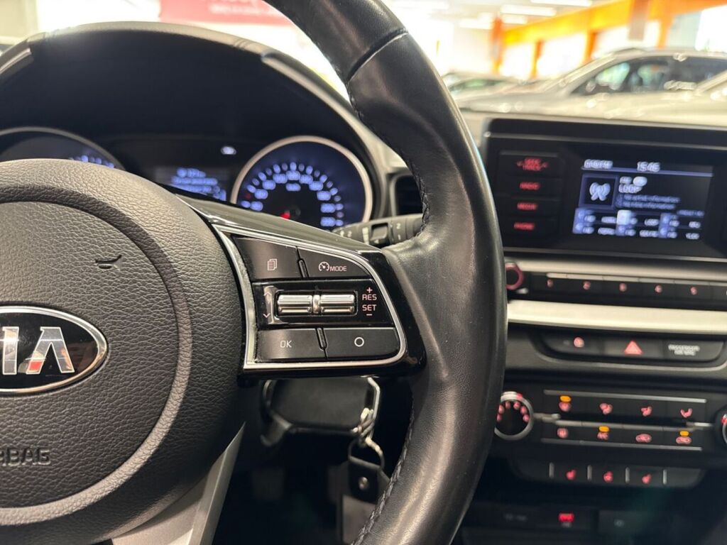 Kia Ceed 2021 Valkoinen