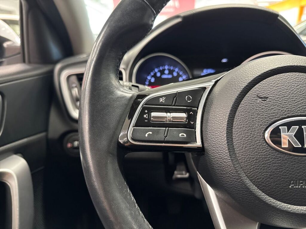 Kia Ceed 2021 Valkoinen