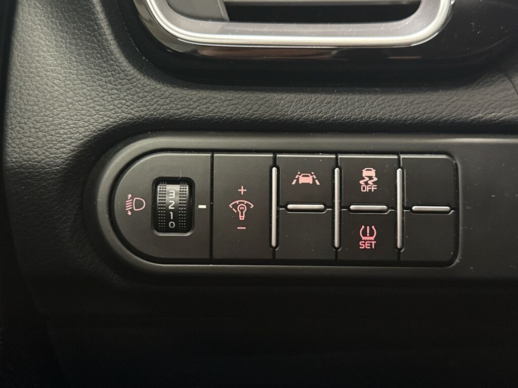 Kia XCeed 2022 Valkoinen