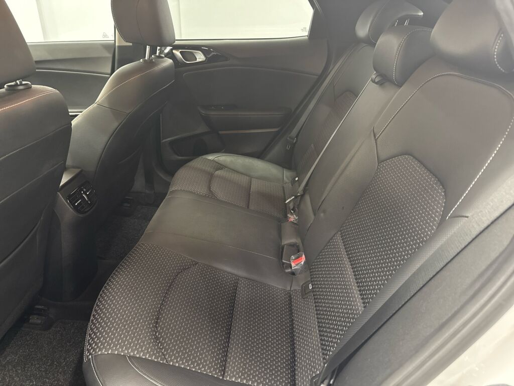 Kia XCeed 2022 Valkoinen