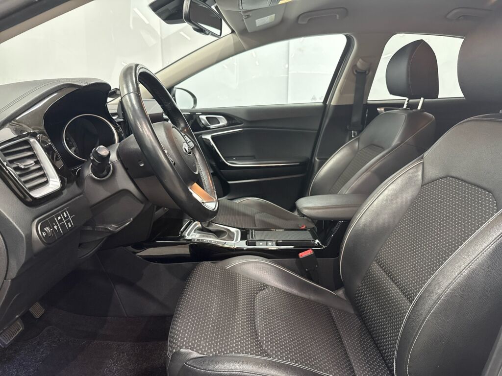 Kia XCeed 2022 Valkoinen