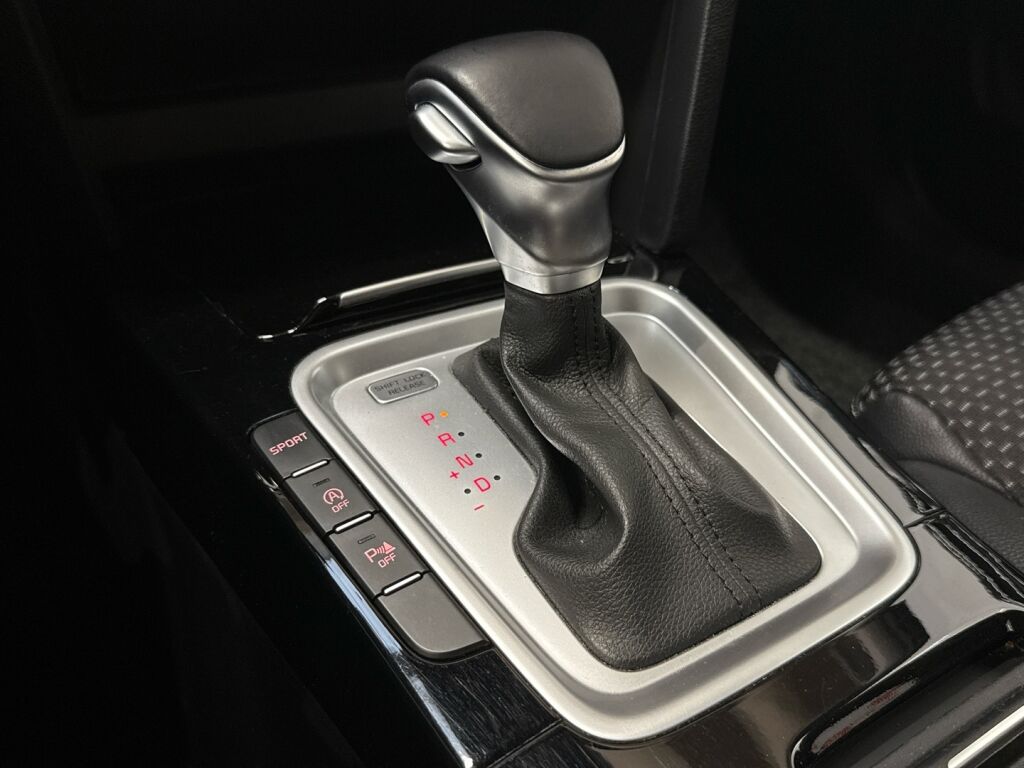 Kia XCeed 2022 Valkoinen