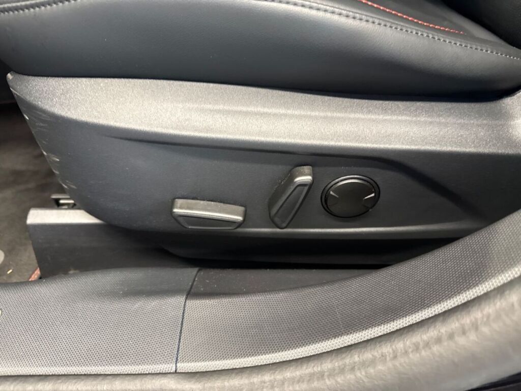 Ford Mustang Mach-E 2021 Musta