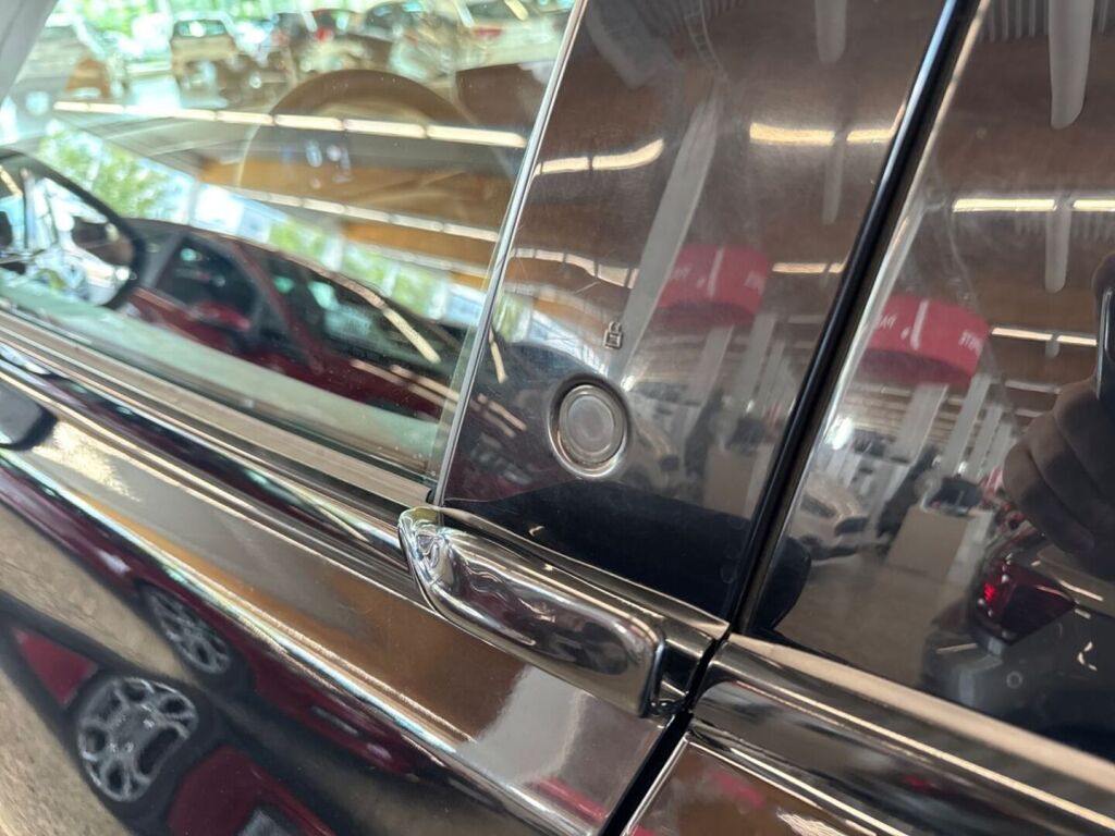 Ford Mustang Mach-E 2021 Musta