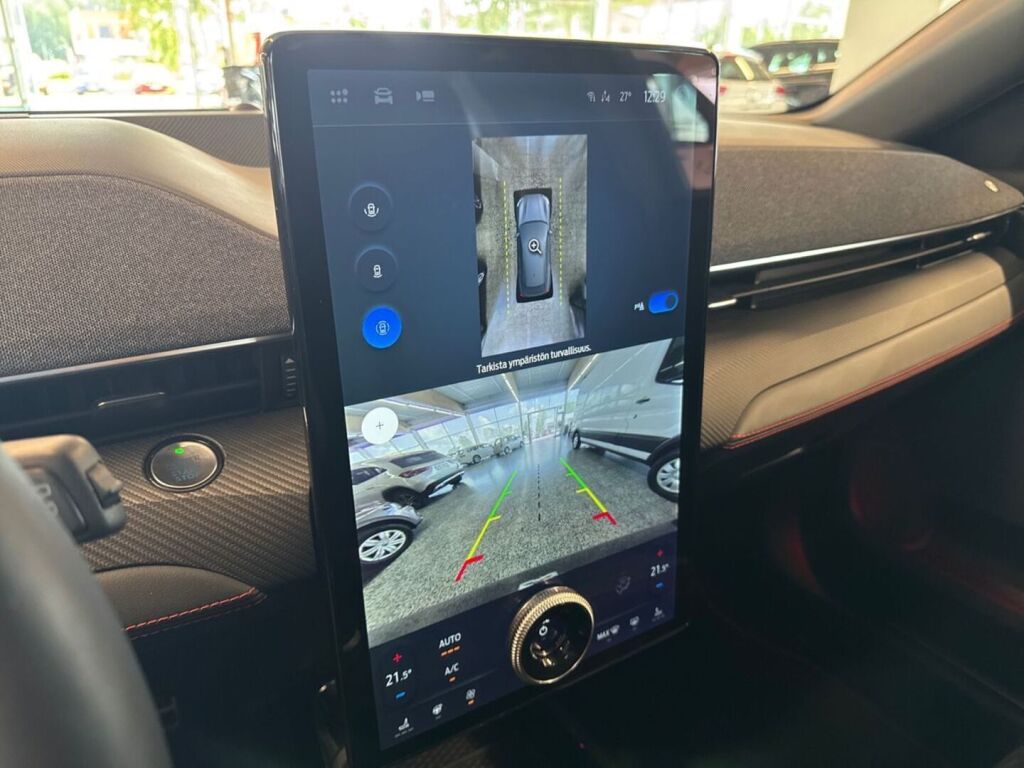 Ford Mustang Mach-E 2021 Musta