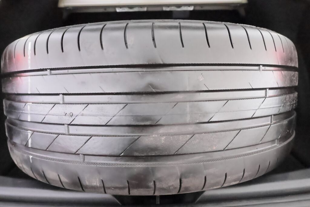 Tesla Model 3 2021 Harmaa