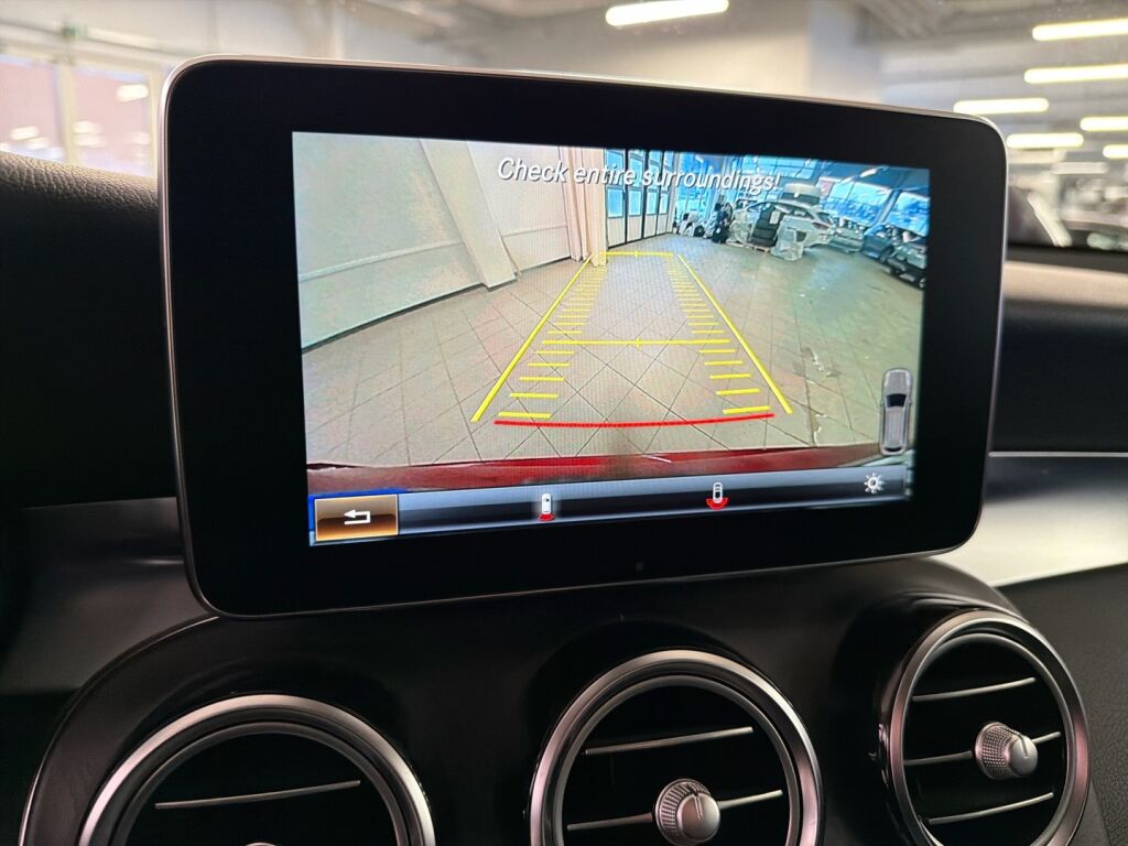 Mercedes-Benz GLC 2018 Punainen