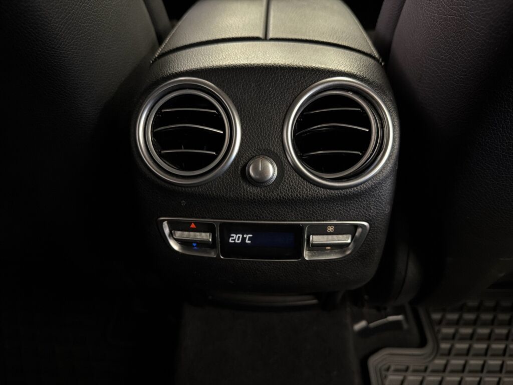 Mercedes-Benz GLC 2018 Punainen