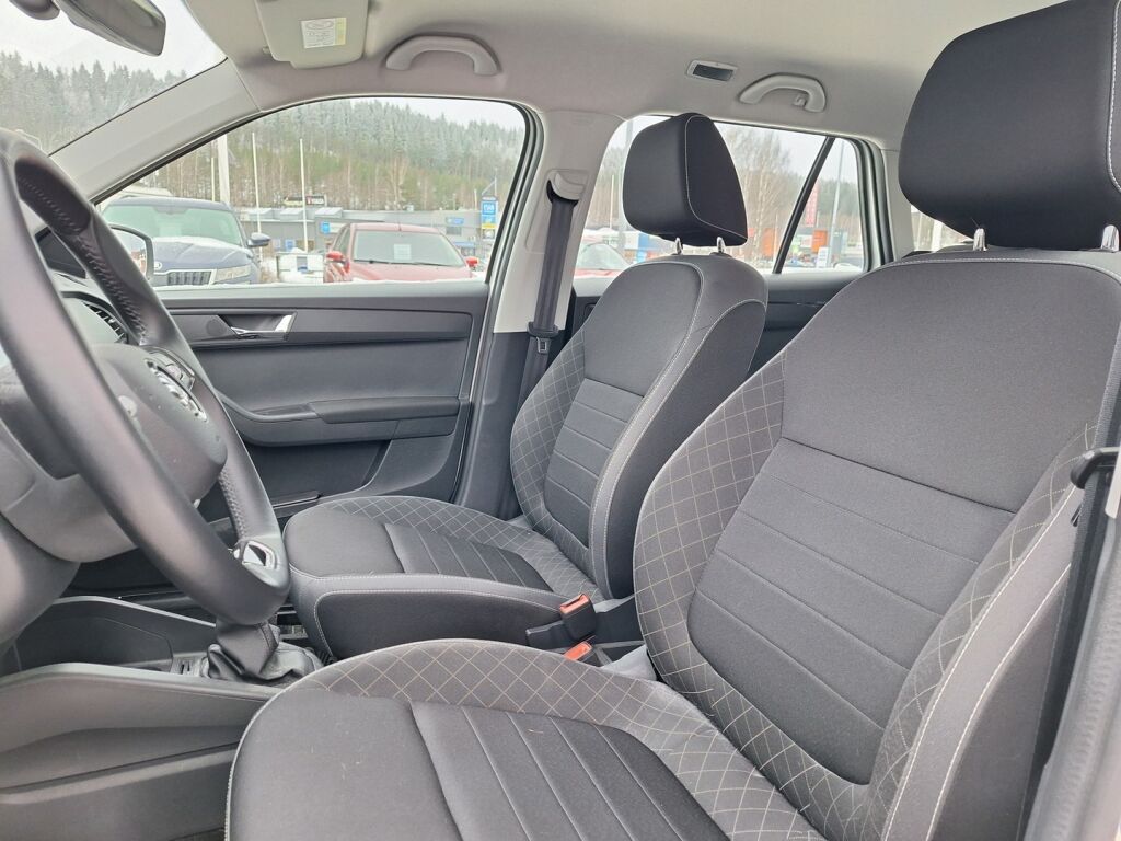 Skoda Fabia 2022 Valkoinen