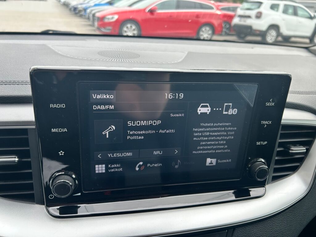 Kia Ceed 2021 Valkoinen