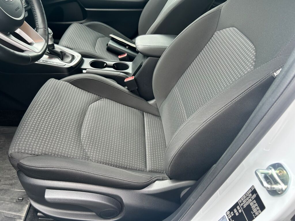 Kia Ceed 2021 Valkoinen
