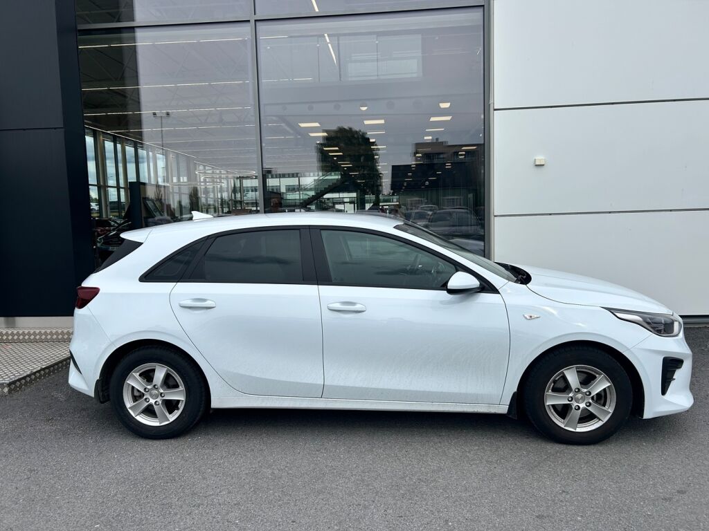 Kia Ceed 2021 Valkoinen