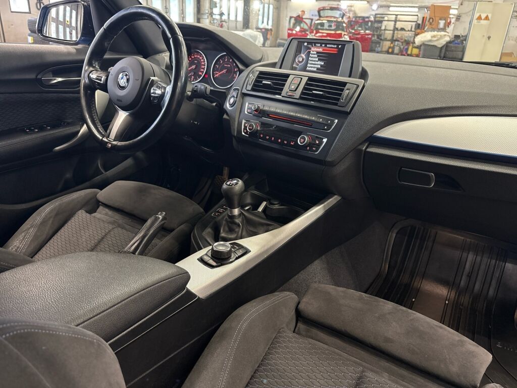 BMW 116 2015 Sininen