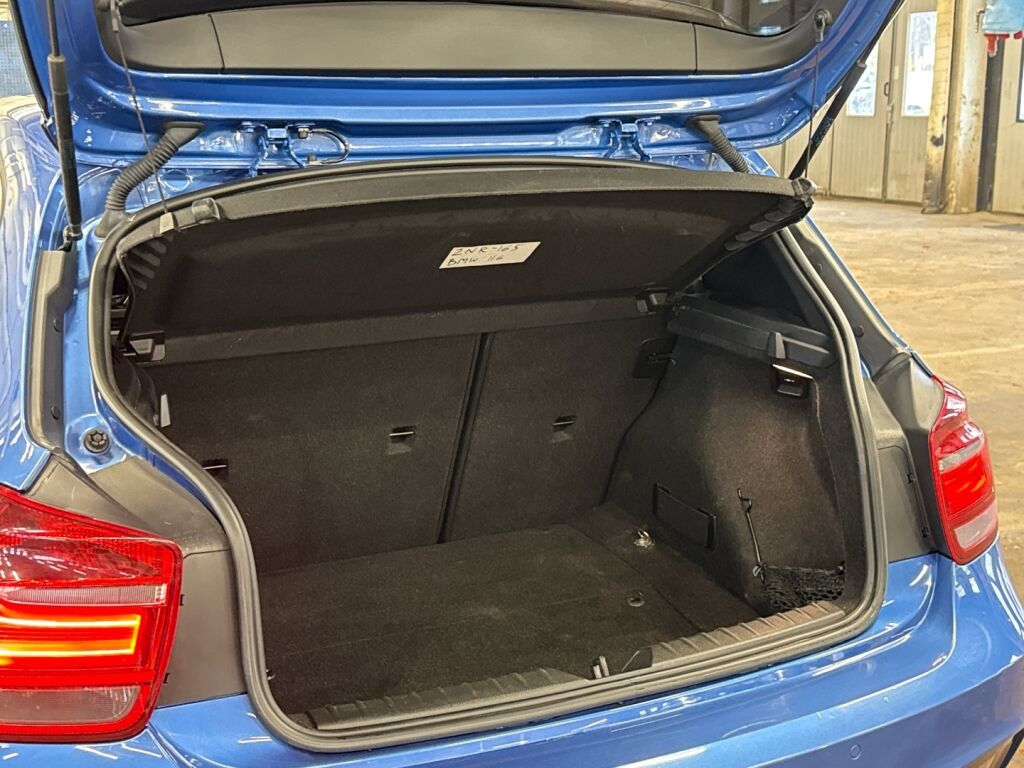 BMW 116 2015 Sininen