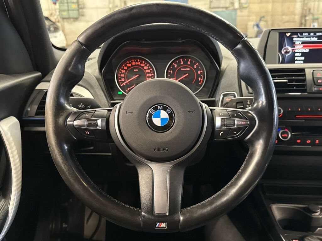 BMW 116 2015 Sininen