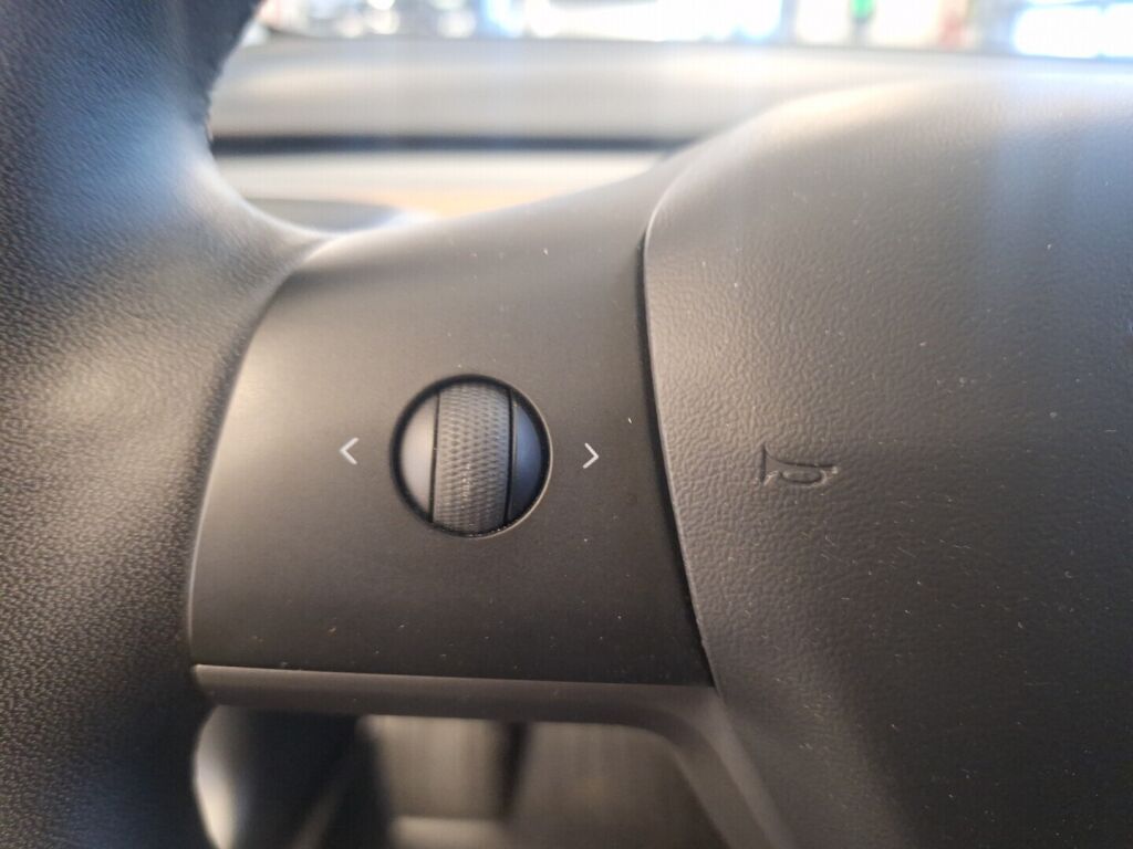 Tesla Model 3 2020 Valkoinen