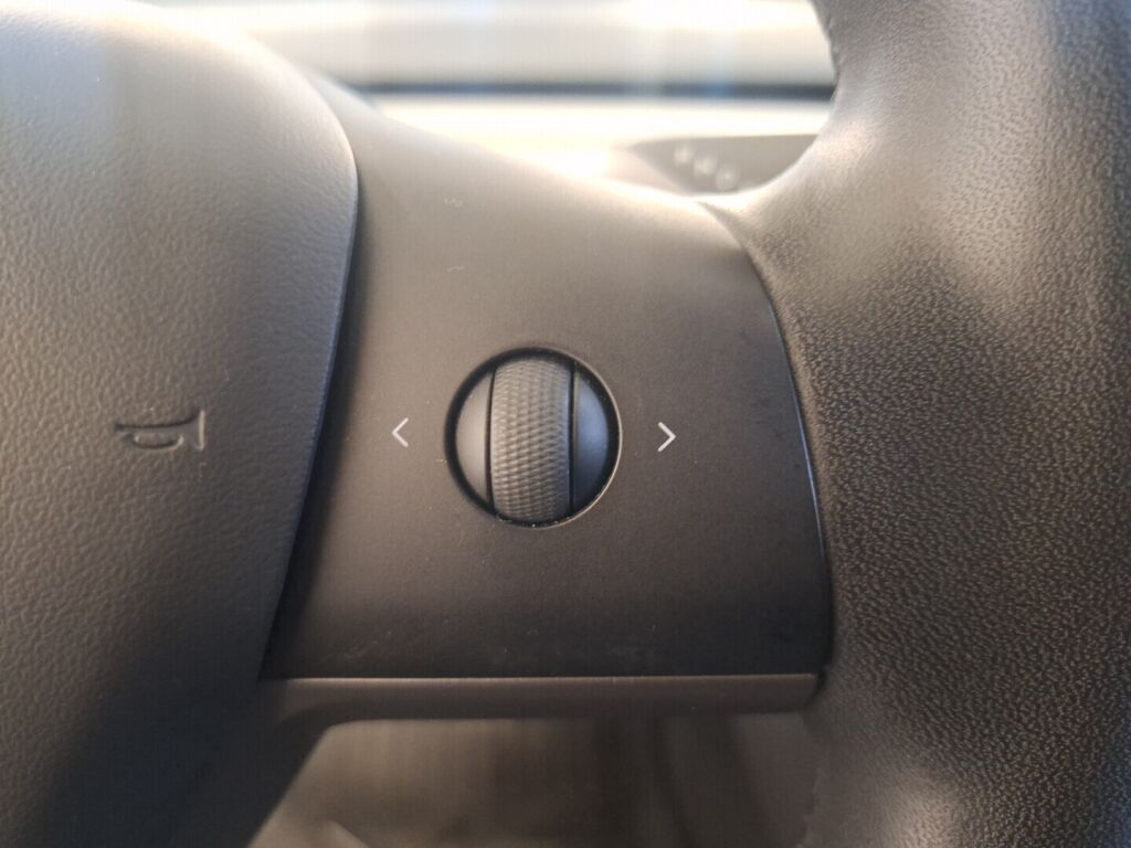 Tesla Model 3 2020 Valkoinen