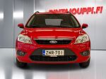 Ford Focus 2010 Punainen