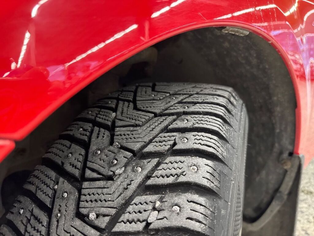 Ford Focus 2010 Punainen