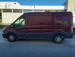 Ford Transit 2020 Punainen