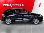 Ford Kuga 2021 Musta