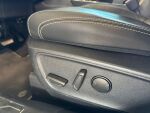 Ford Kuga 2021 Musta