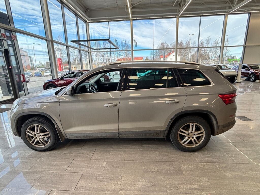 Skoda Kodiaq 2021 Harmaa