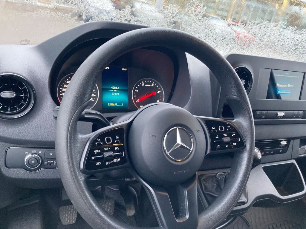 Mercedes-Benz Sprinter 2021 Valkoinen