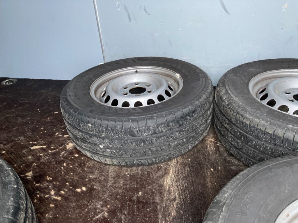 Mercedes-Benz Sprinter 2021 Valkoinen