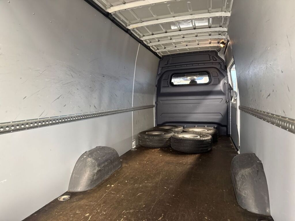 Mercedes-Benz Sprinter 2021 Valkoinen