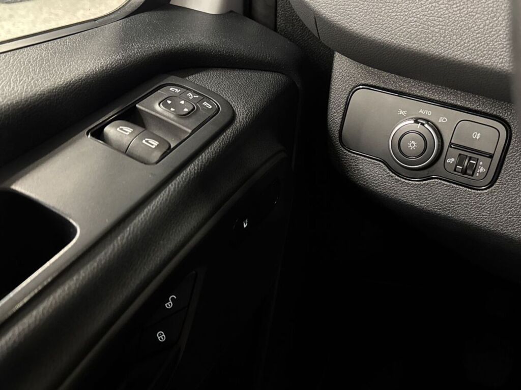 Mercedes-Benz Sprinter 2021 Valkoinen