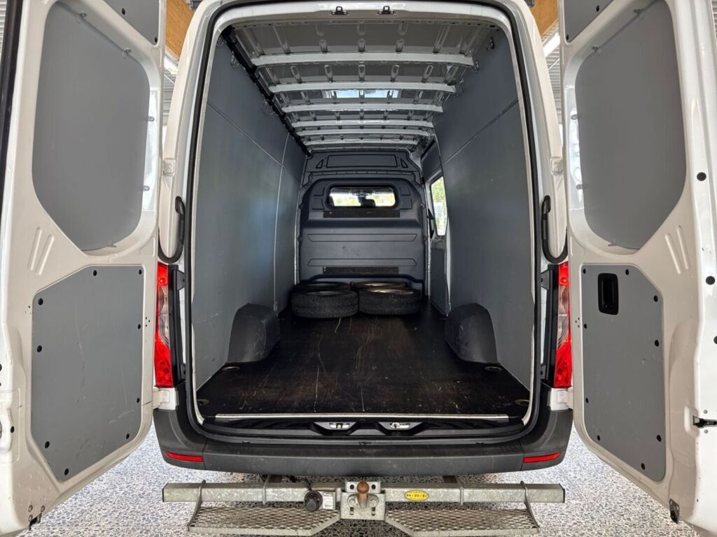 Mercedes-Benz Sprinter 2021 Valkoinen