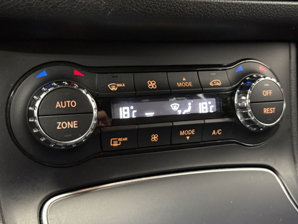 Mercedes-Benz B 2017 Harmaa