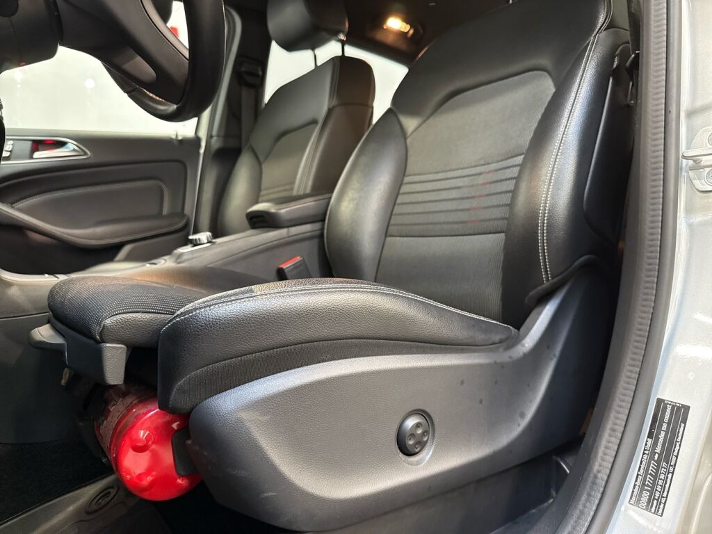 Mercedes-Benz B 2017 Harmaa