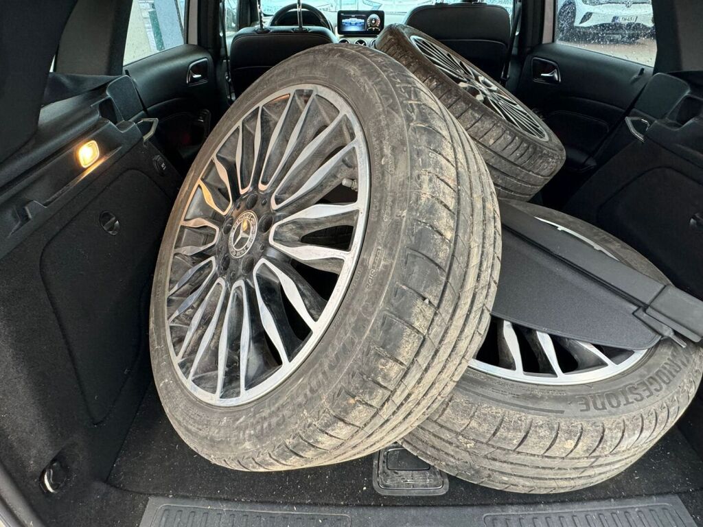 Mercedes-Benz B 2017 Harmaa